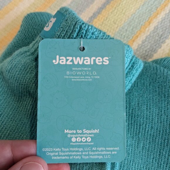 ⭐ NEW NWT Winston Squishmallow Hat & Gloves set size 4-16 - Picture 4 of 6